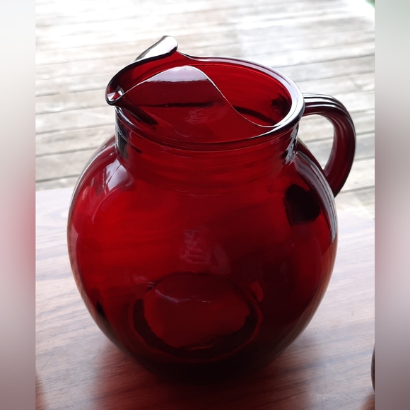 Vintage Anchor Hocking Royal Ruby Ice Lip Pitcher & (11) Glasses - Picture 2 of 4
